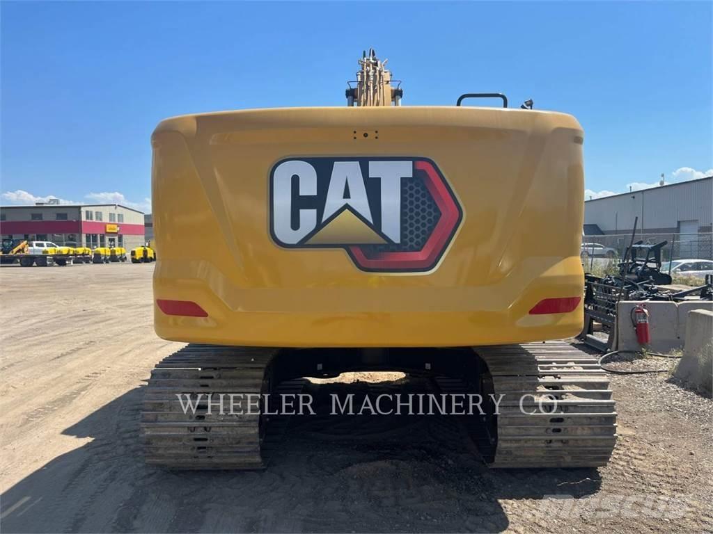 CAT 320 GC حفارات زحافة