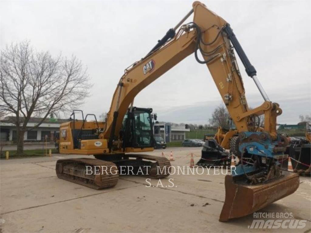 CAT 320 GC حفارات زحافة