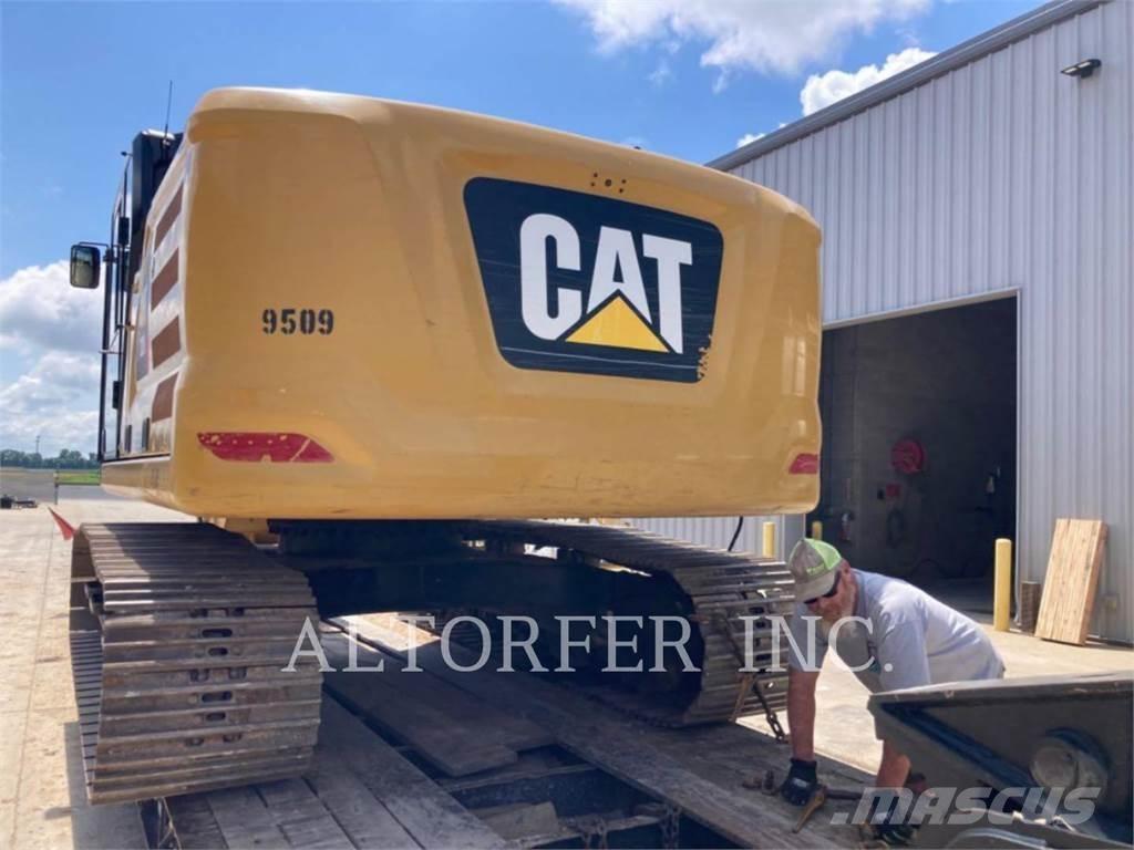 CAT 320 GC TH حفارات زحافة