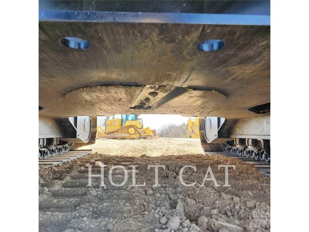 CAT 320 TC حفارات زحافة