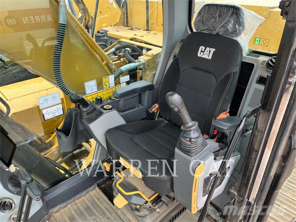 CAT 320 TC حفارات زحافة
