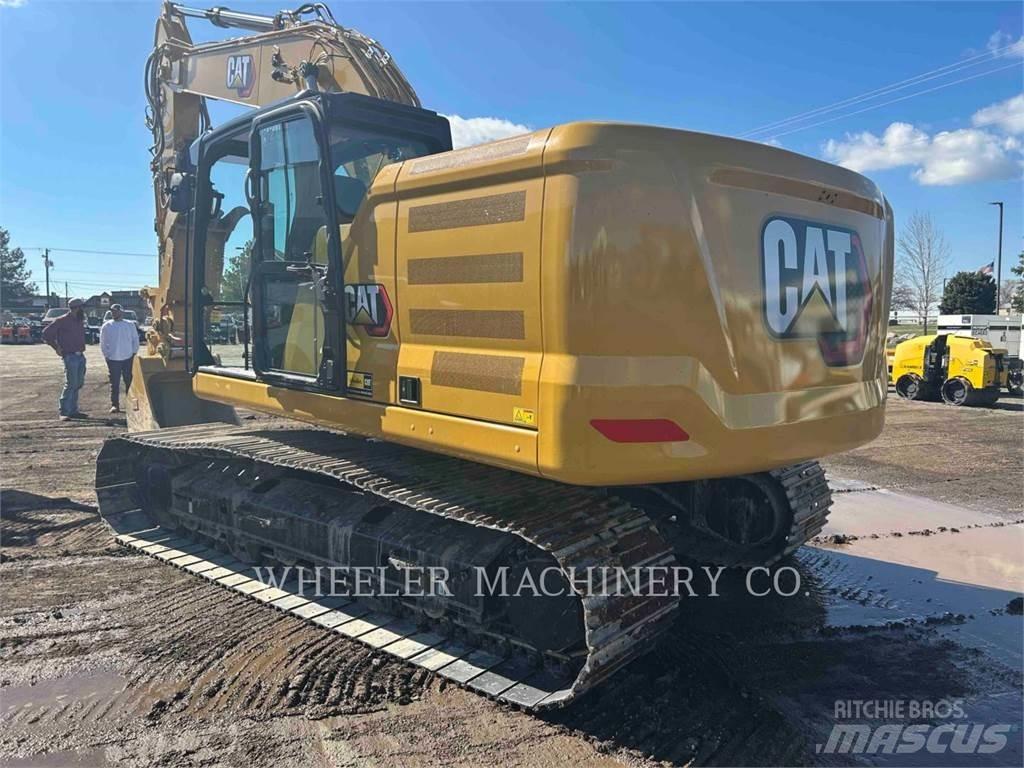 CAT 320 TH حفارات زحافة