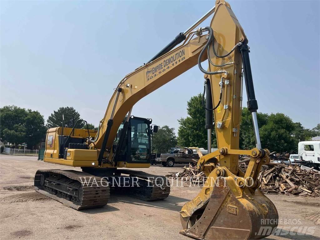 CAT 320 THB حفارات زحافة