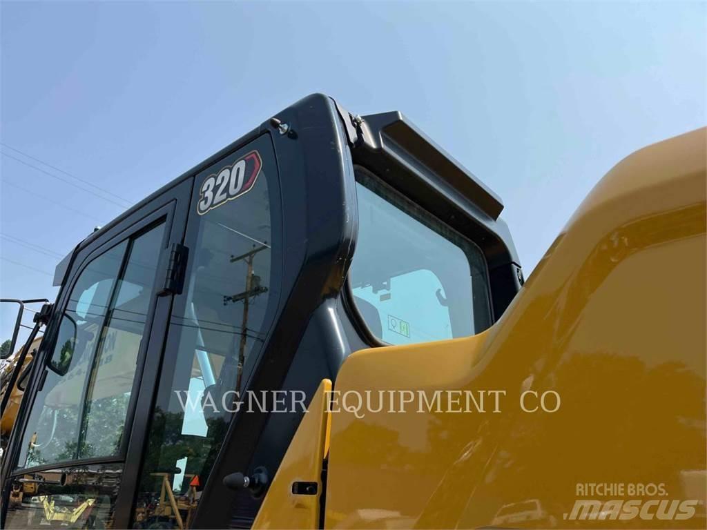 CAT 320 THB حفارات زحافة