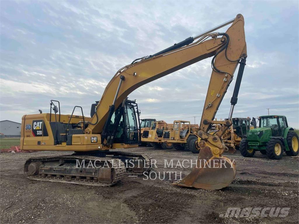 CAT 32007 حفارات زحافة