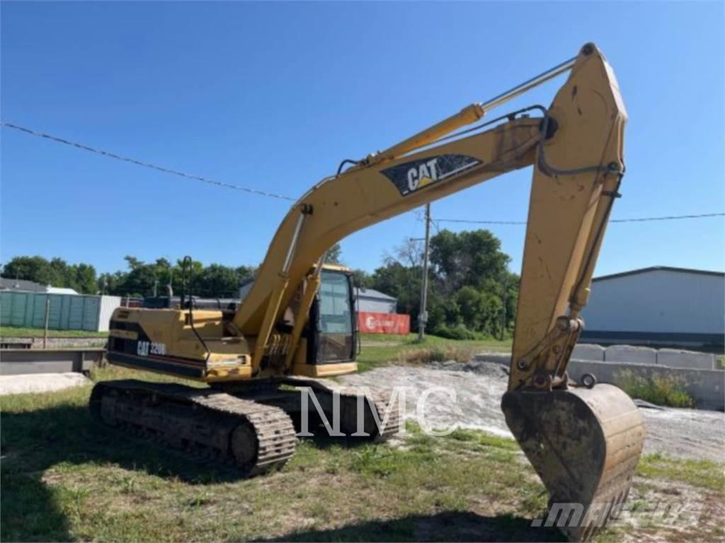 CAT 320BL حفارات زحافة