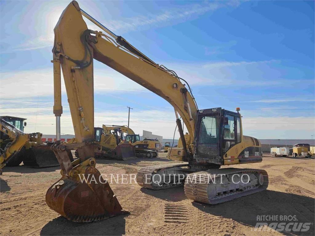 CAT 320CL حفارات زحافة