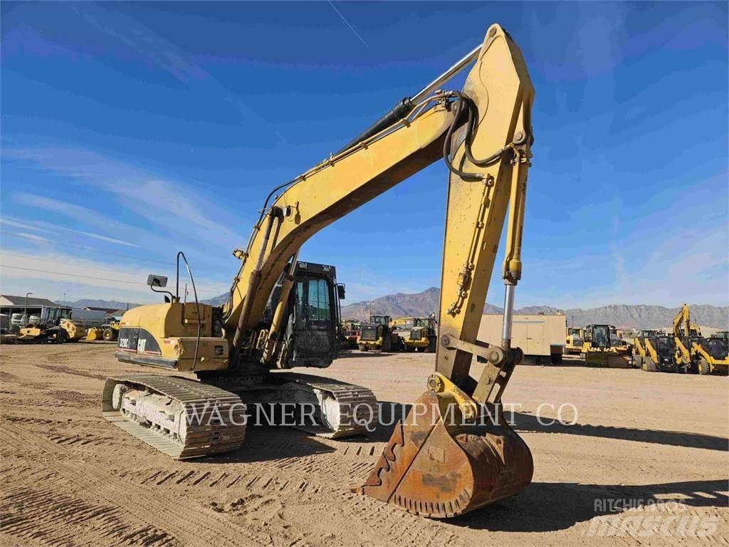 CAT 320CL حفارات زحافة