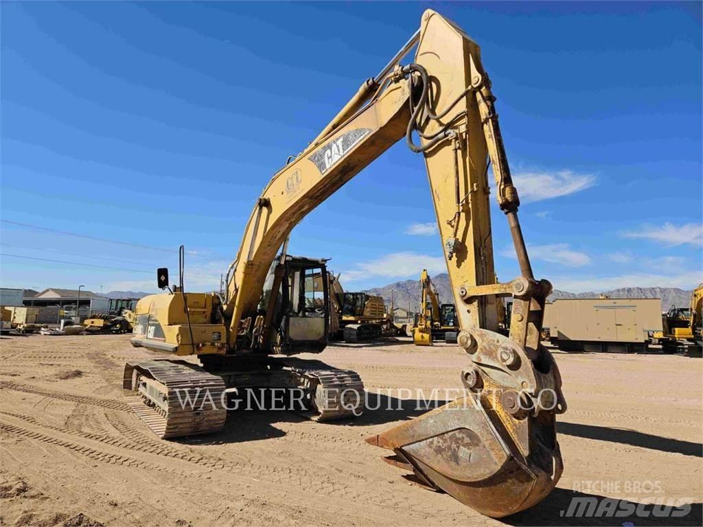 CAT 320CL حفارات زحافة