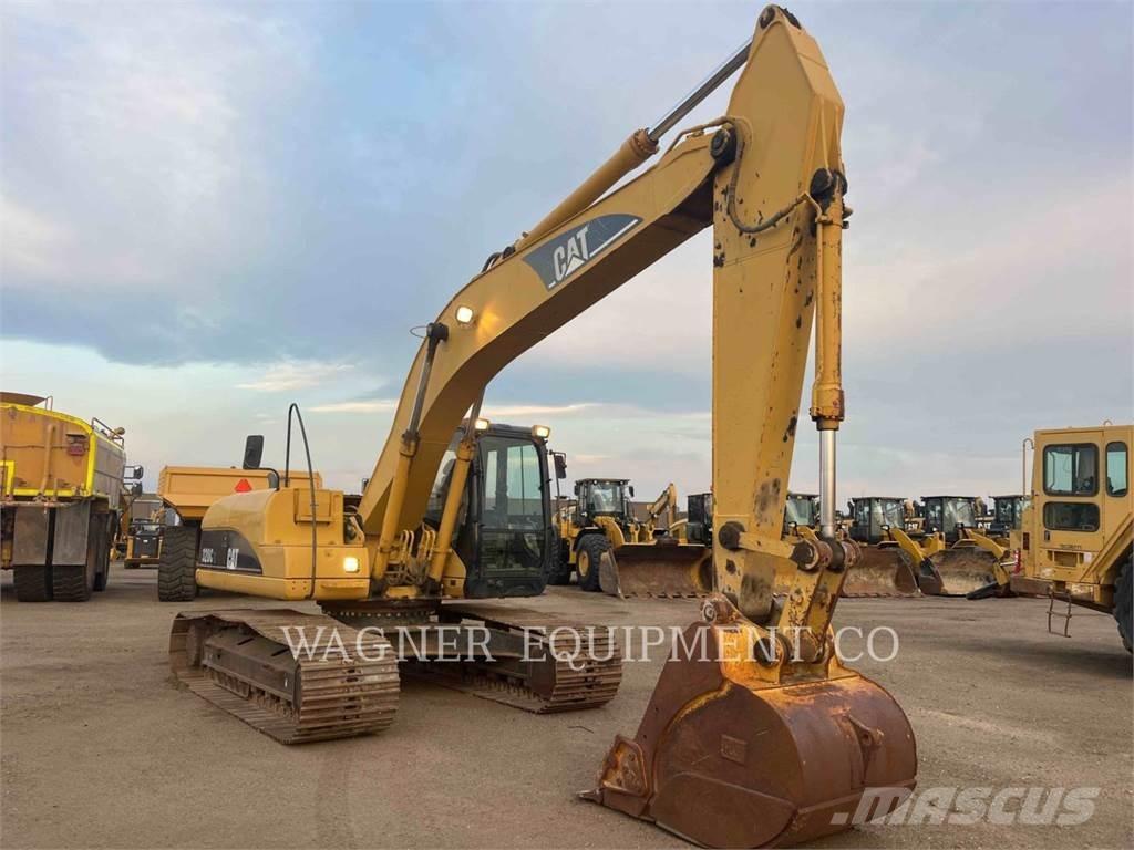 CAT 320CL حفارات زحافة