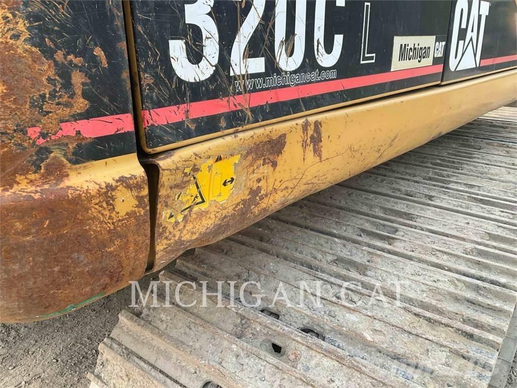 CAT 320CL Q حفارات زحافة