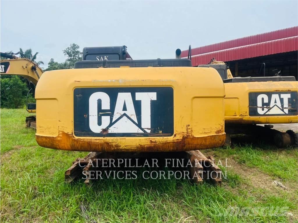 CAT 320D حفارات زحافة