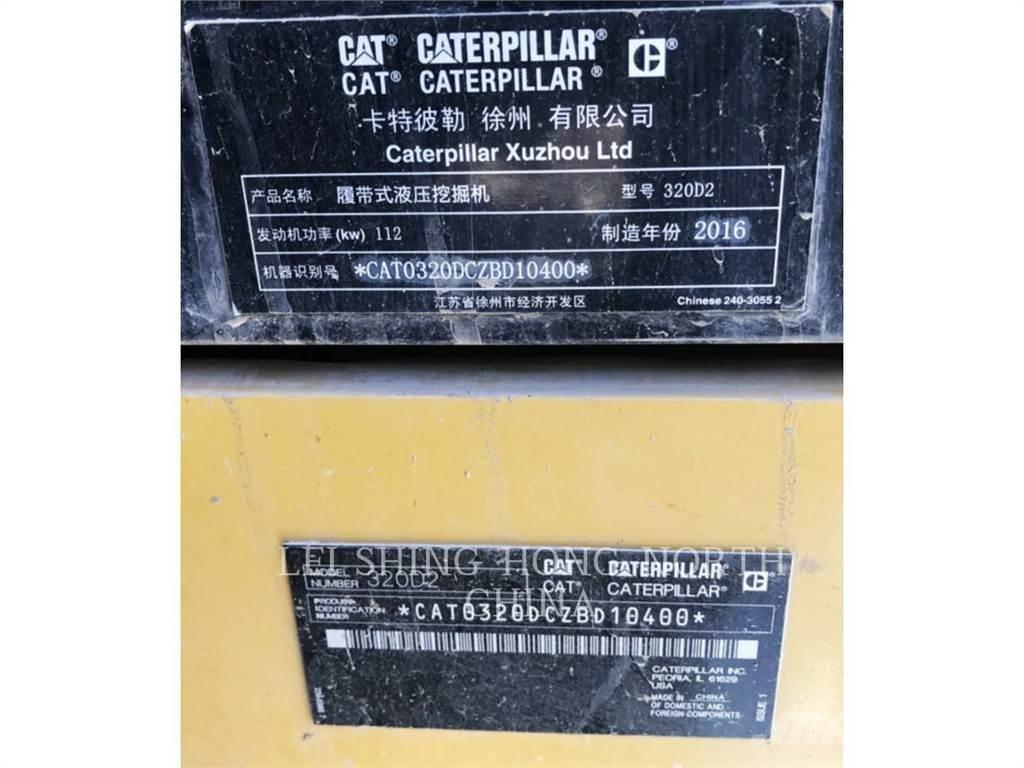 CAT 320D2 حفارات زحافة