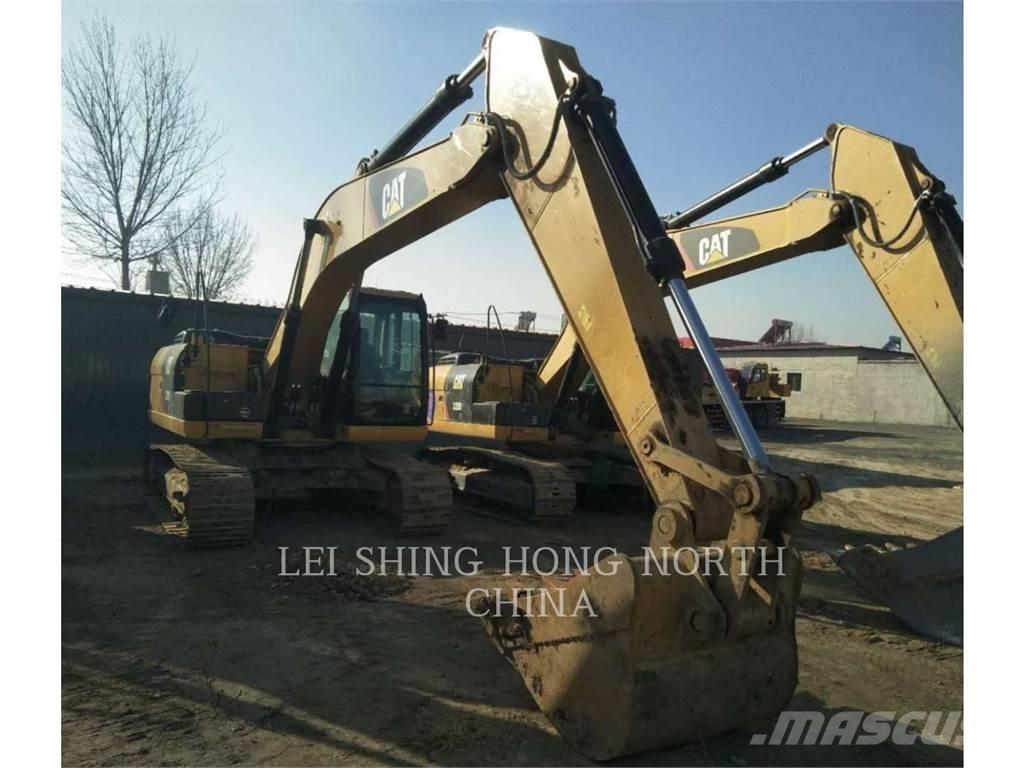 CAT 320D2GC حفارات زحافة