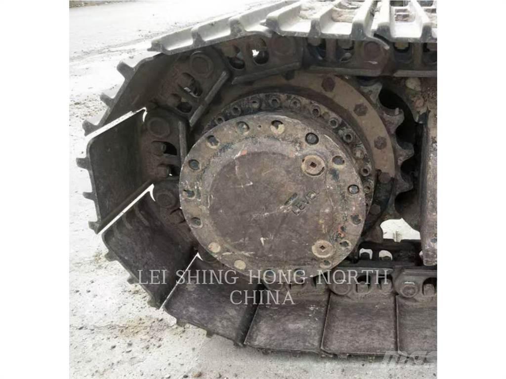 CAT 320D2GC حفارات زحافة