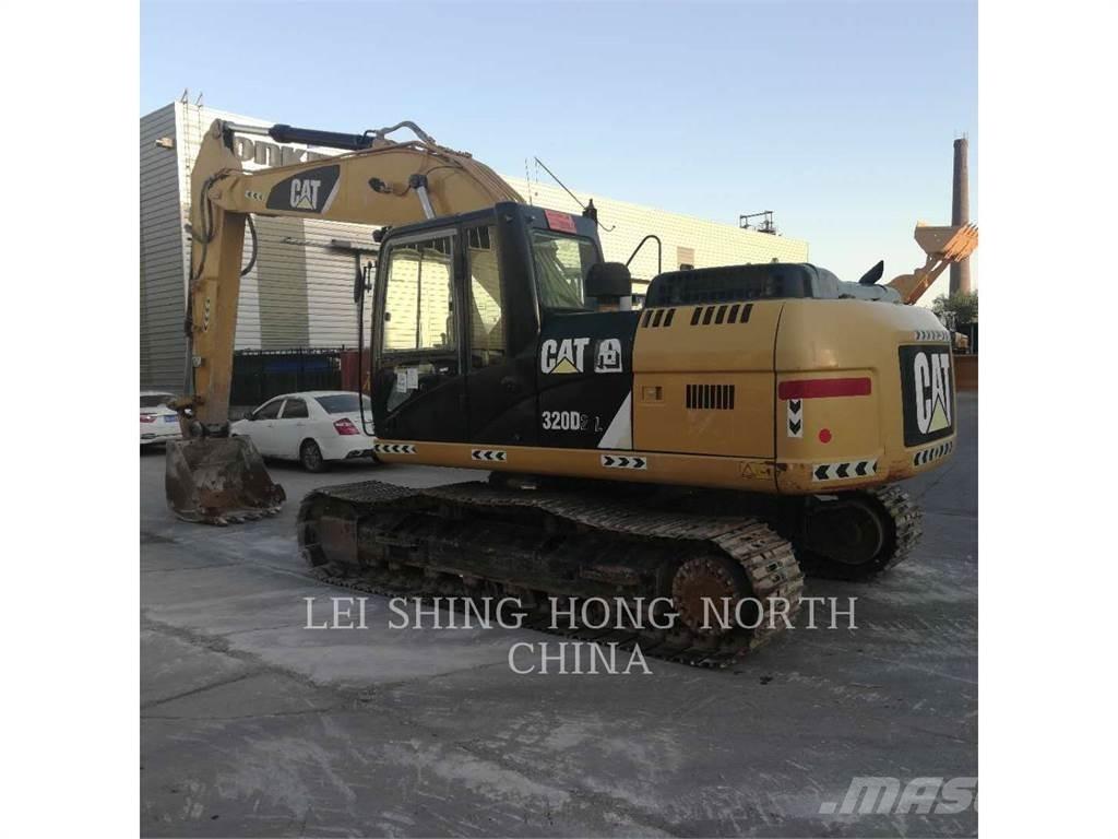 CAT 320D2L حفارات زحافة