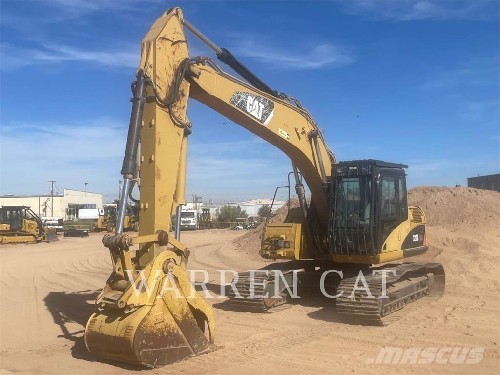 CAT 320DL حفارات زحافة