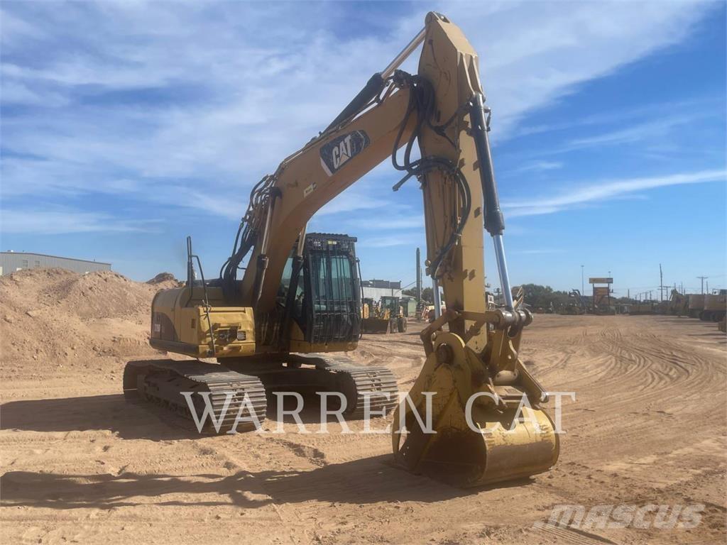 CAT 320DL حفارات زحافة