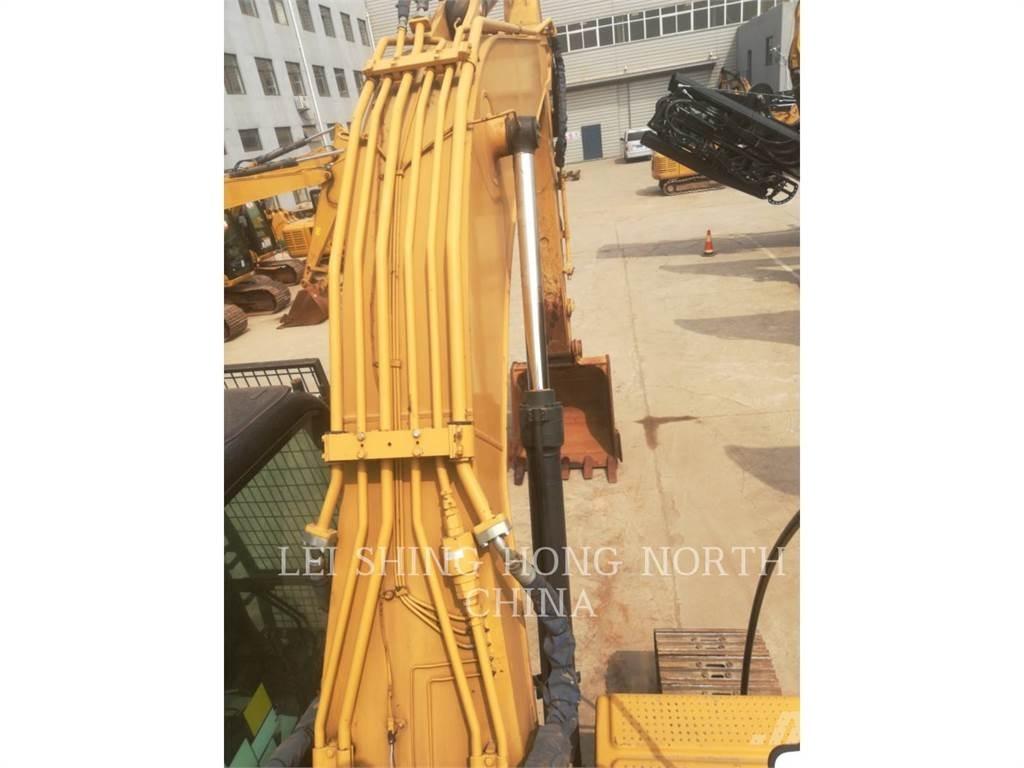 CAT 320DL حفارات زحافة
