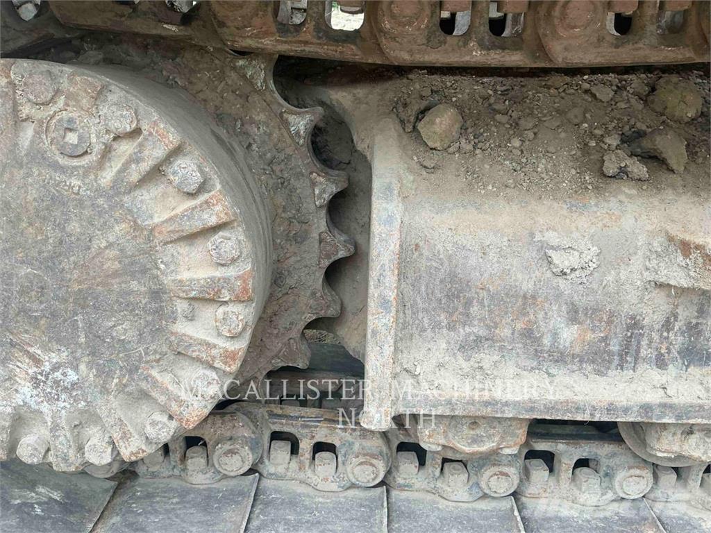 CAT 320DL PTQ حفارات زحافة