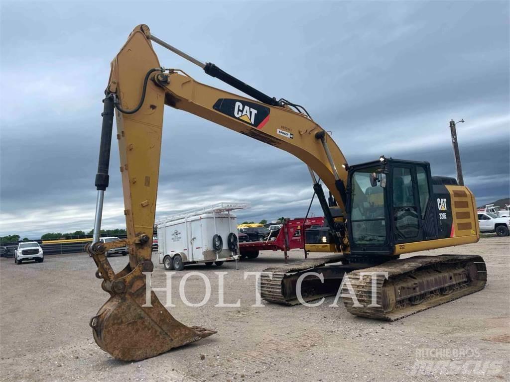 CAT 320EL حفارات زحافة