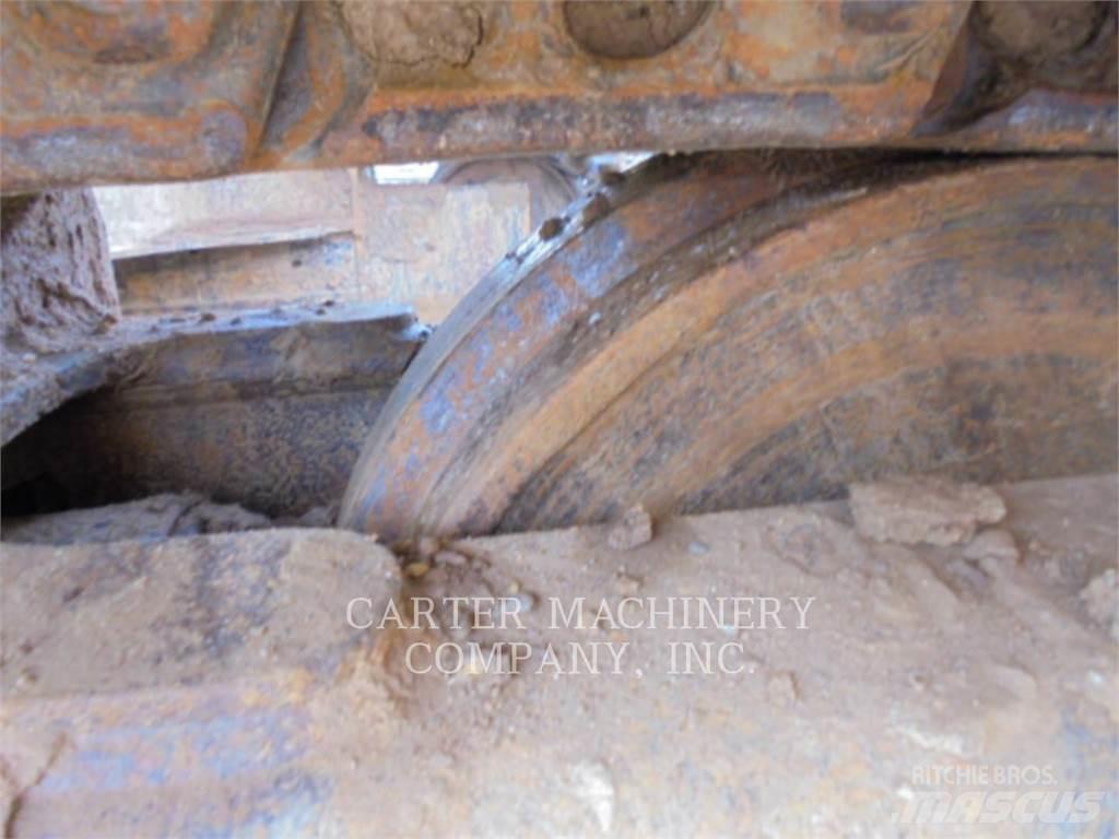 CAT 320ELRR حفارات زحافة