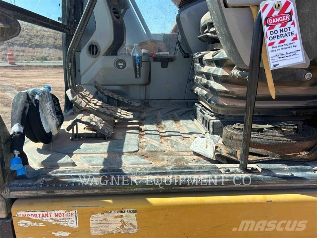 CAT 320ELRR حفارات زحافة