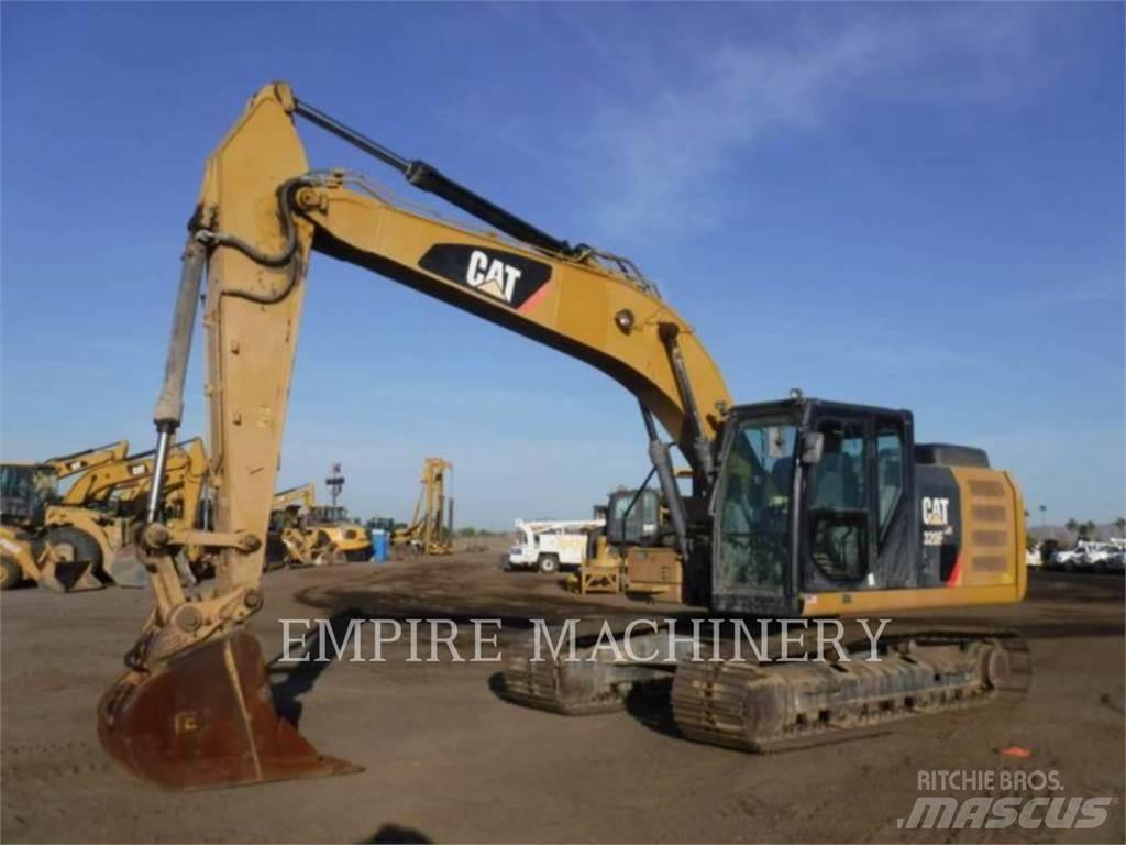 CAT 320FL حفارات زحافة