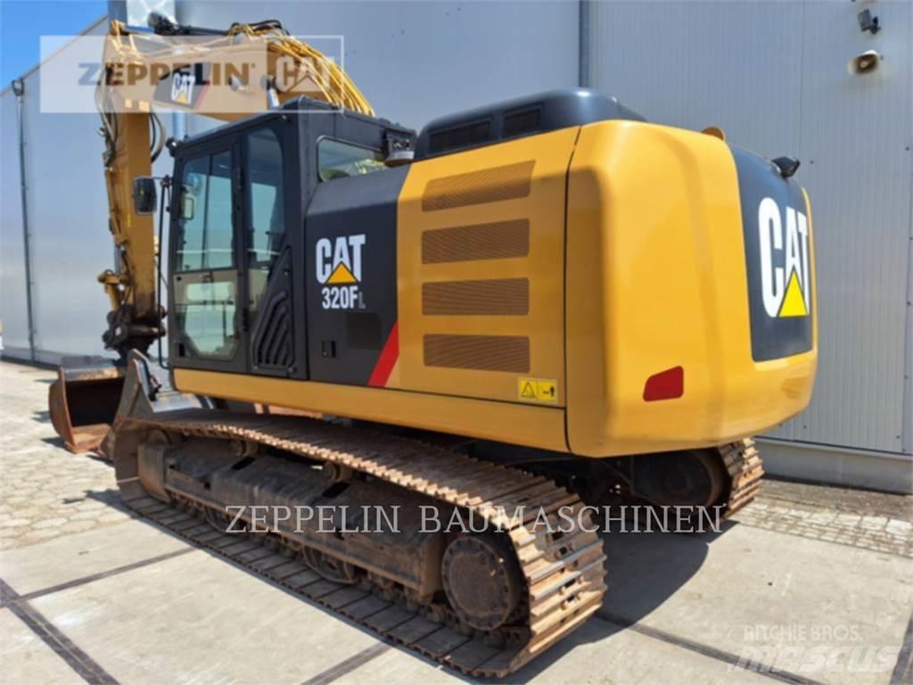 CAT 320FL حفارات زحافة