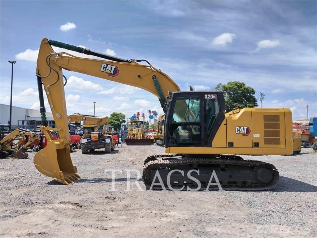 CAT 320GC حفارات زحافة