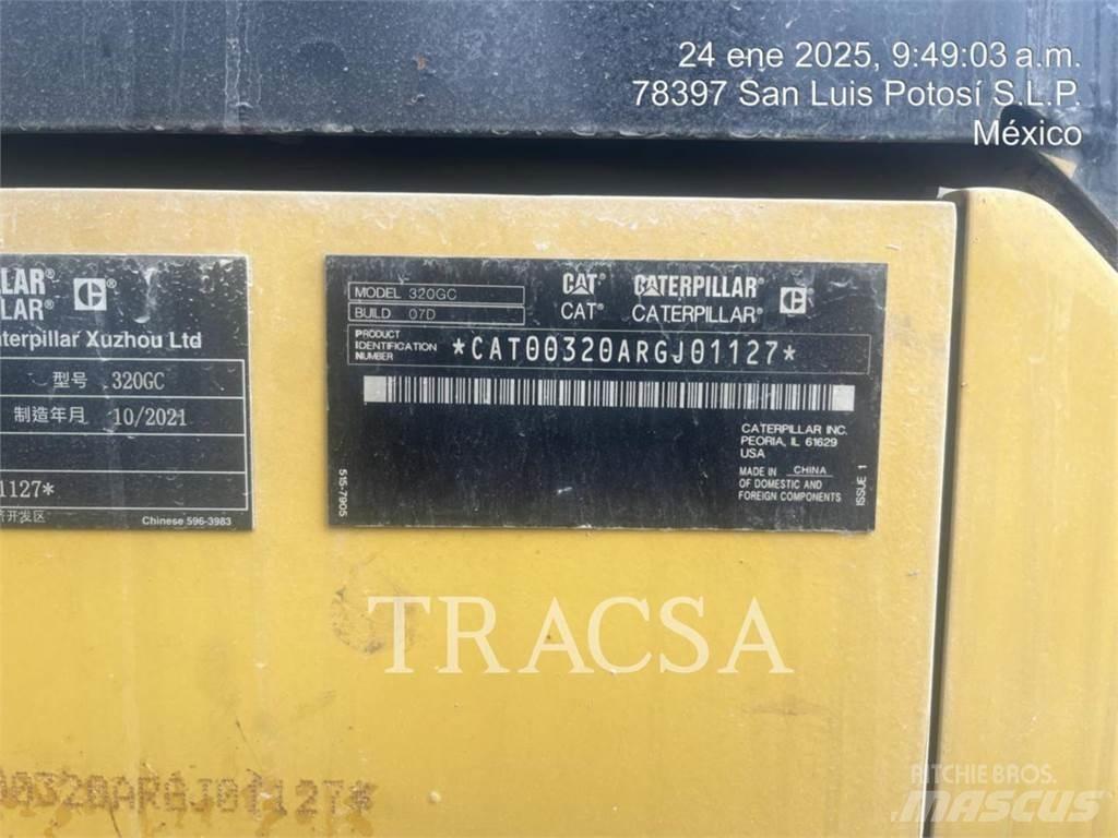 CAT 320GC حفارات زحافة