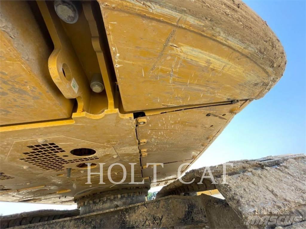 CAT 320GC TC حفارات زحافة