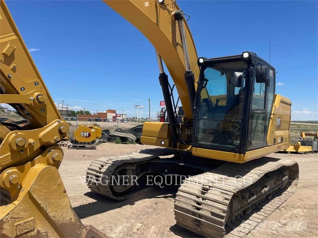 CAT 323 حفارات زحافة