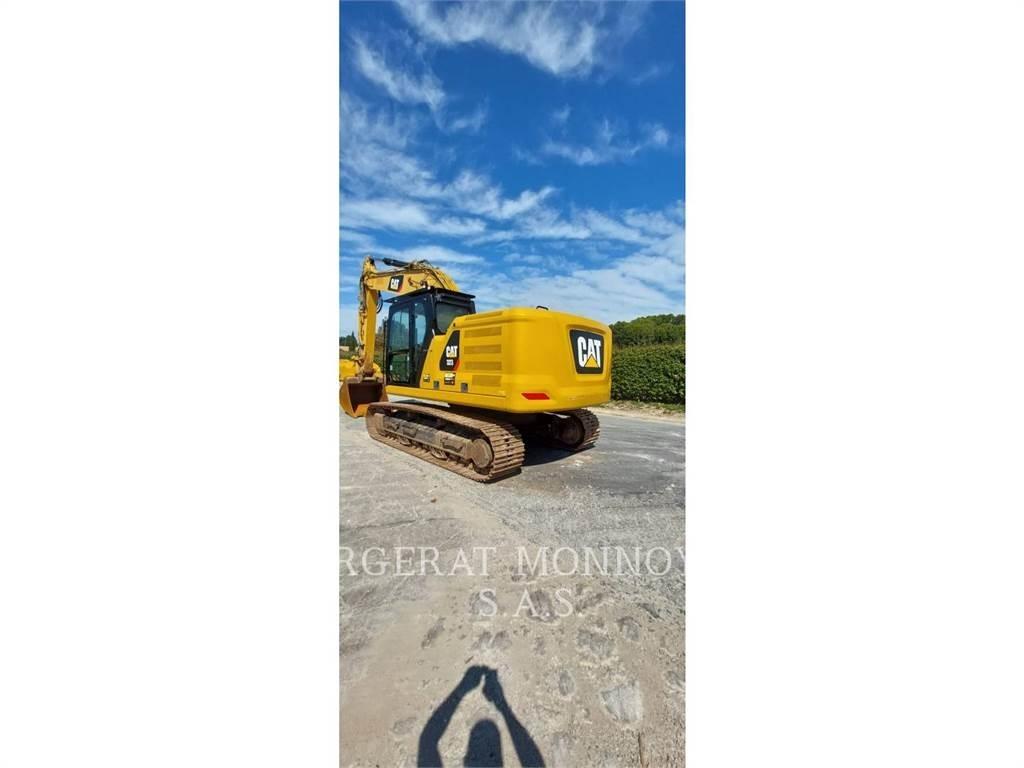 CAT 323 حفارات زحافة