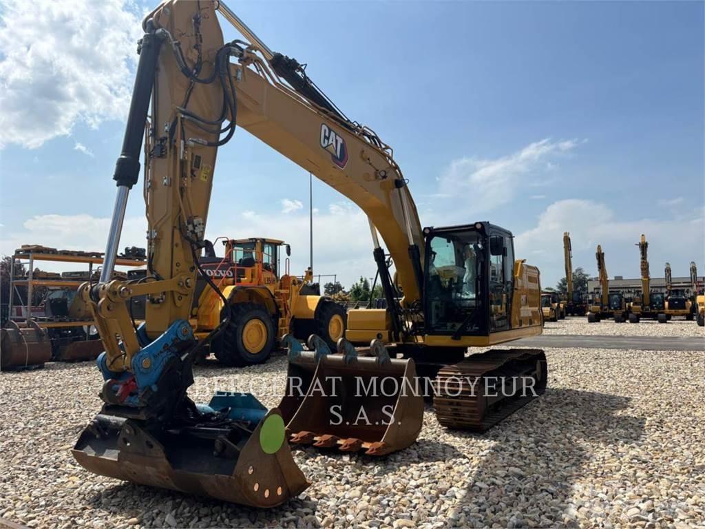 CAT 323 حفارات زحافة