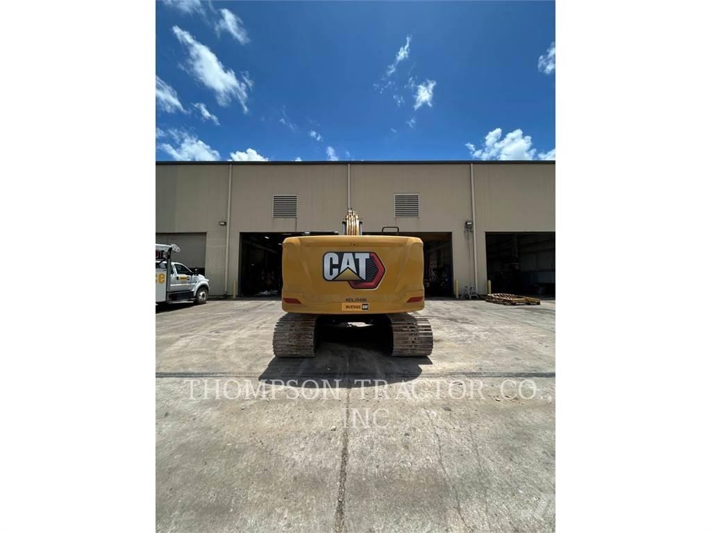CAT 323 حفارات زحافة