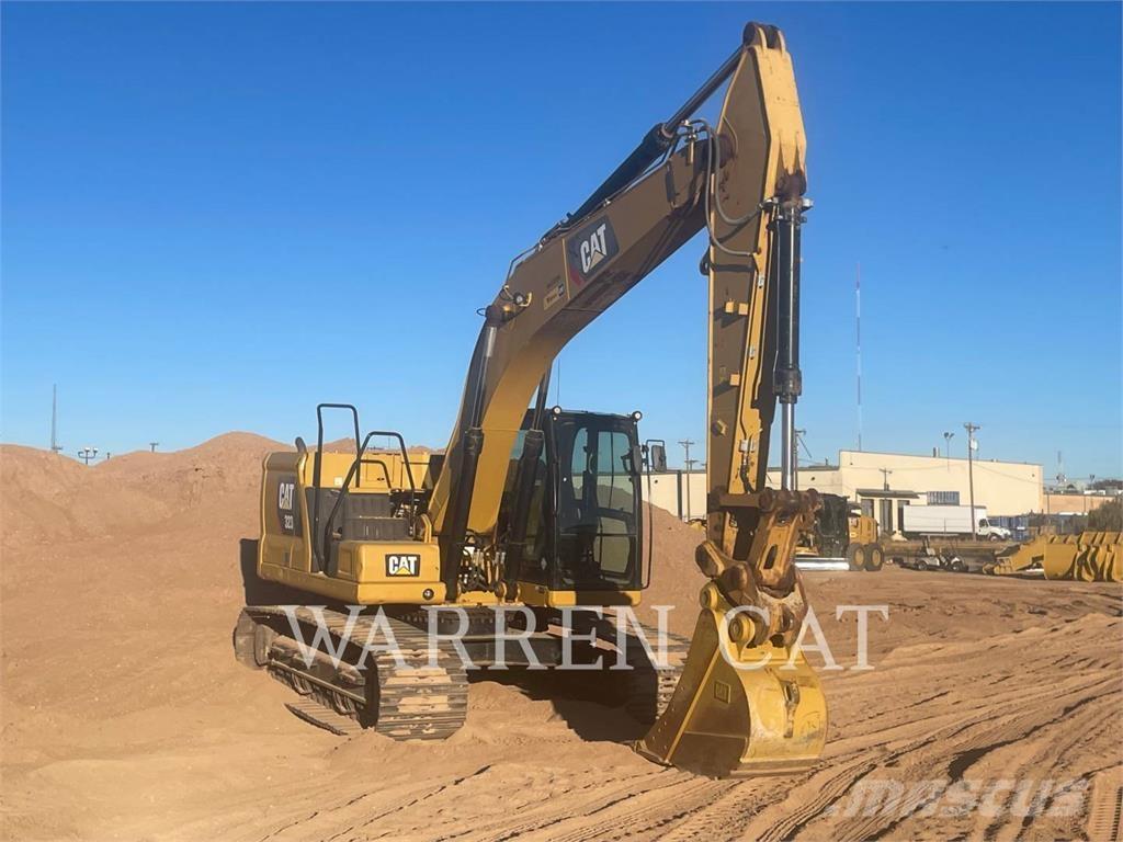 CAT 323 حفارات زحافة