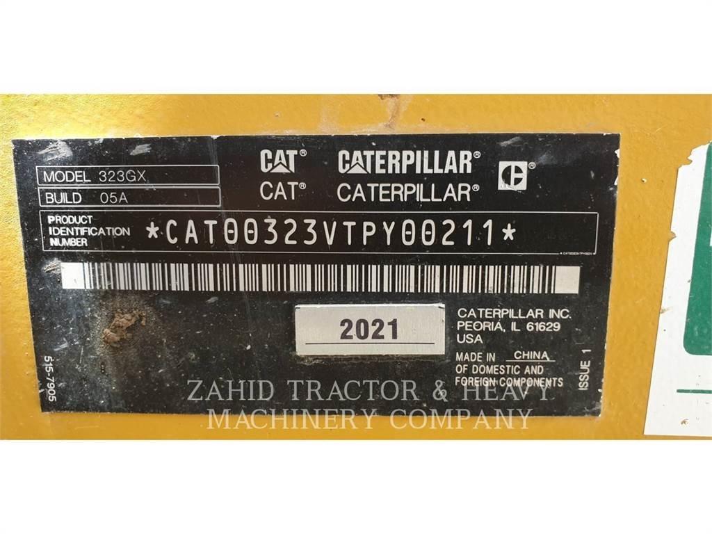 CAT 323-05GX حفارات زحافة