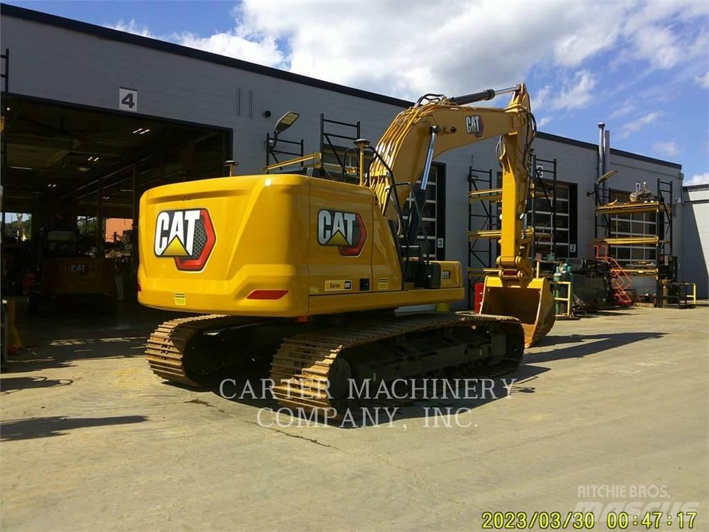 CAT 323-07 حفارات زحافة