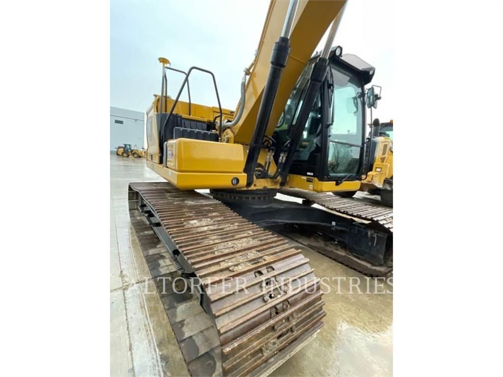 CAT 323-07 حفارات زحافة