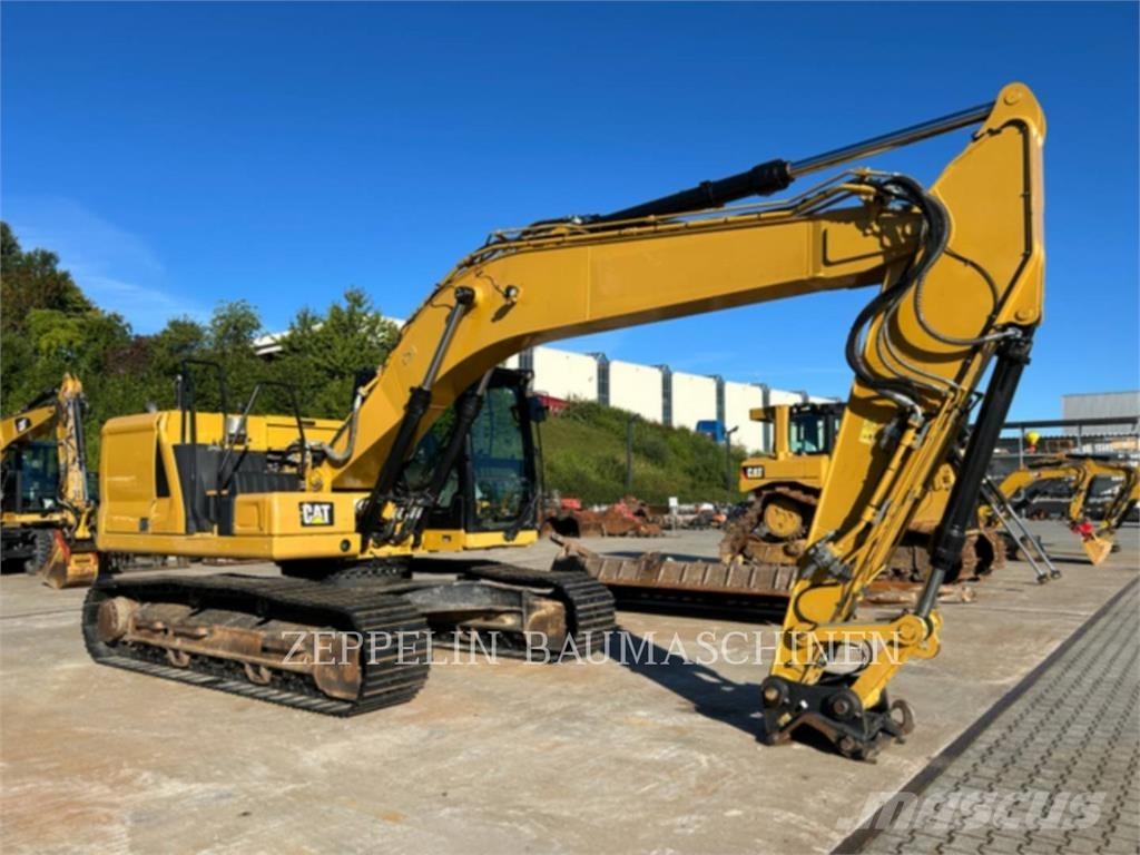 CAT 323-07B حفارات زحافة