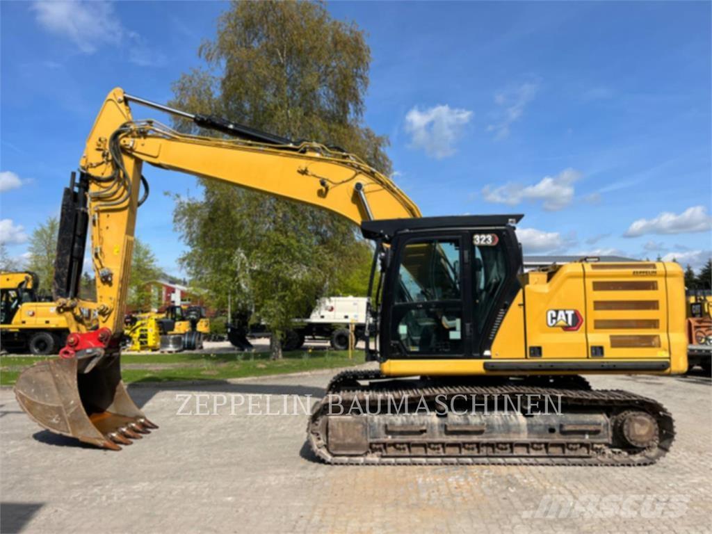 CAT 323-07C حفارات زحافة