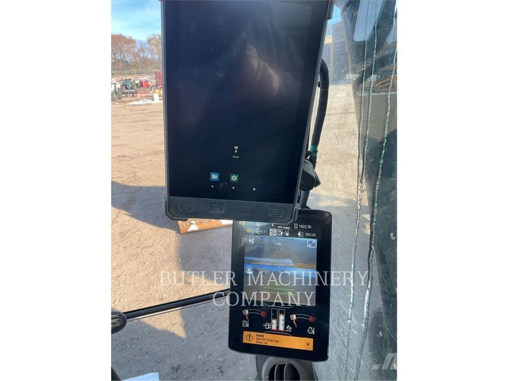 CAT 323-07F حفارات زحافة