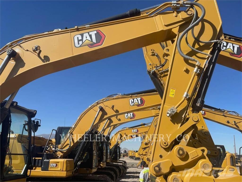 CAT 323 CF حفارات زحافة