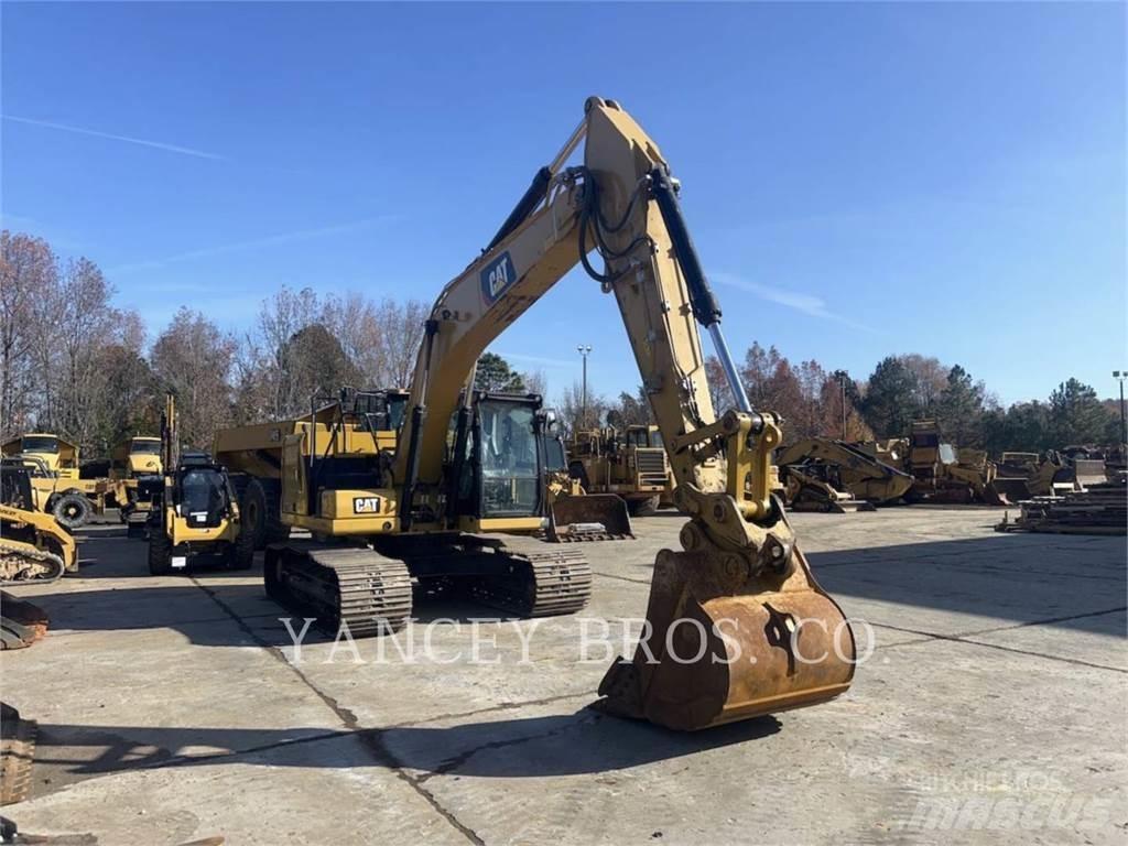 CAT 323 HTH حفارات زحافة