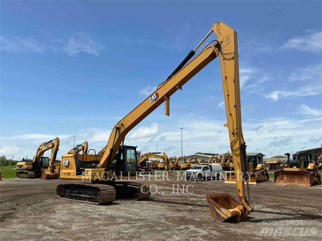 CAT 323 LR حفارات زحافة