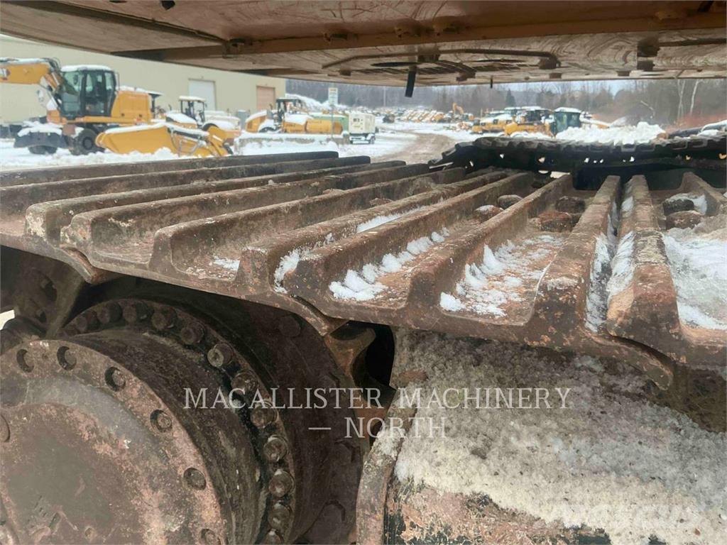 CAT 323 PQZ2 حفارات زحافة