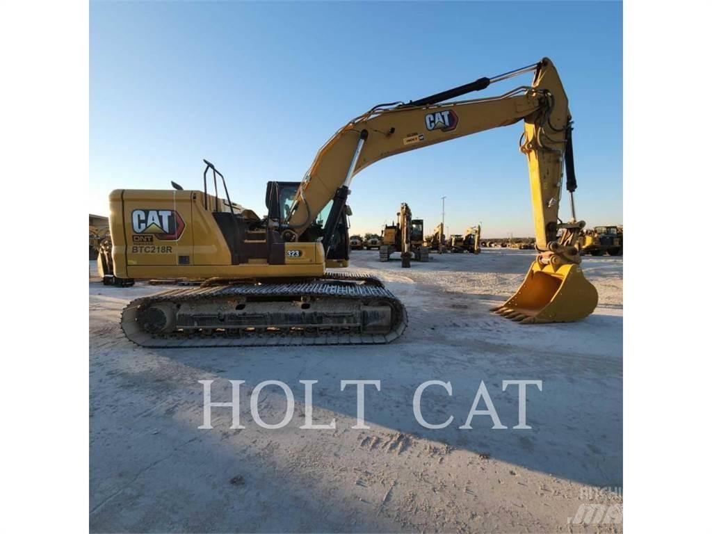 CAT 323 TC حفارات زحافة