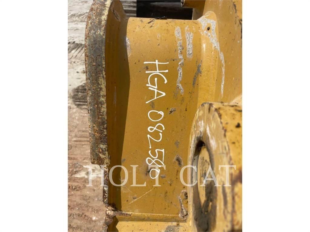 CAT 323 TC حفارات زحافة