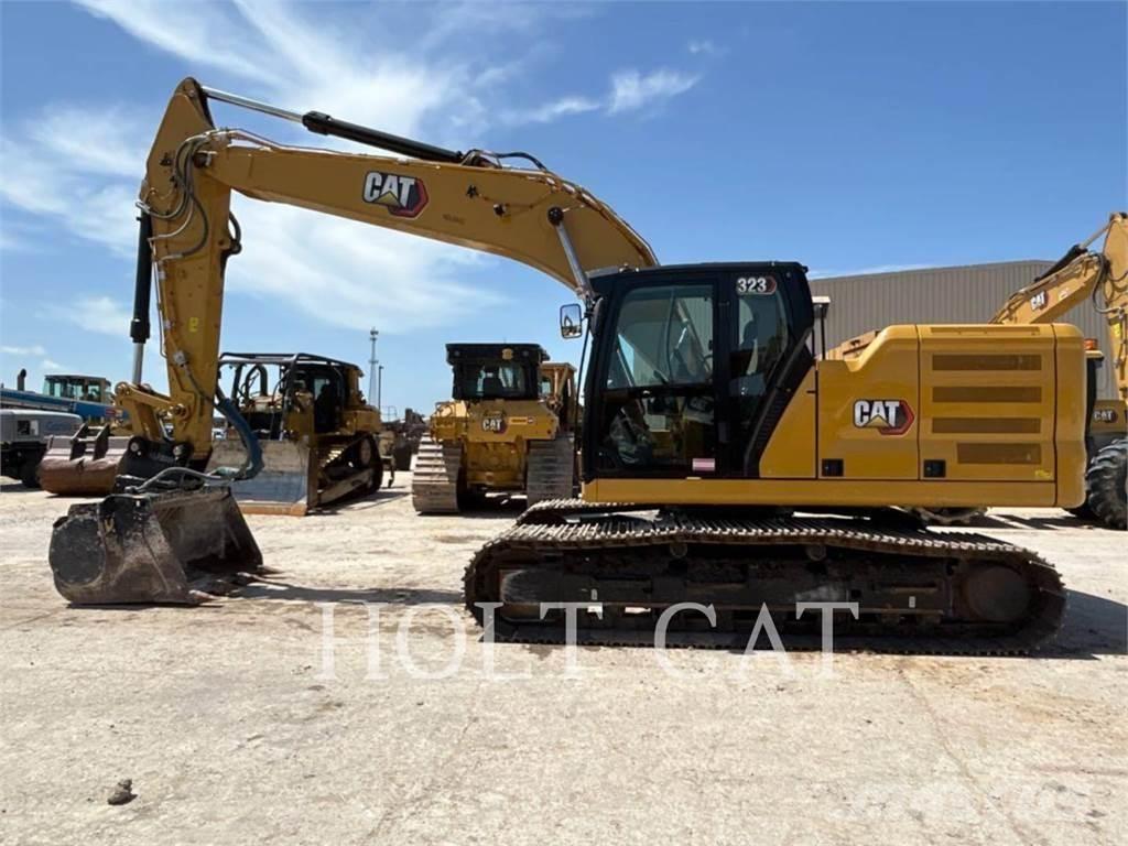 CAT 323 TC حفارات زحافة